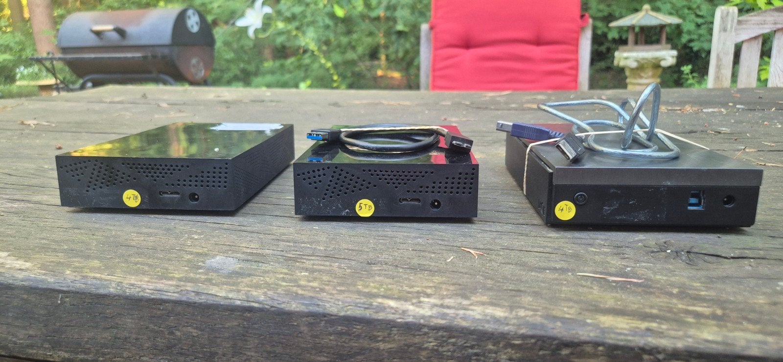 3 disques durs, Enlèvement