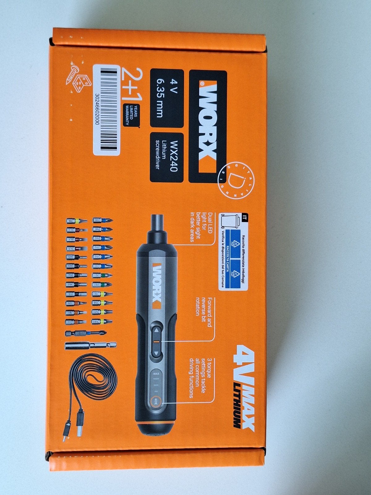 NIEUW. Compacte schroefmachine met bits set, Bricolage & Construction, Outillage | Outillage à main, Enlèvement