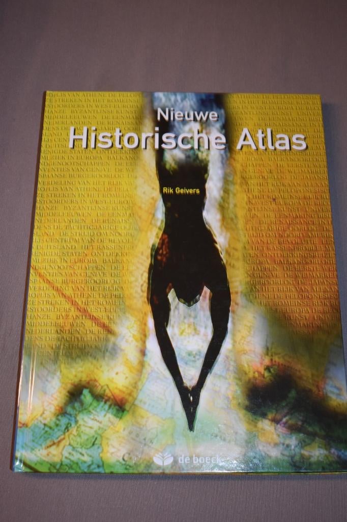 Nieuwe Historische Atlas - Rik Geivers (secundair onderwijs), Boeken, Atlassen en Landkaarten, Ophalen of Verzenden, Zo goed als nieuw