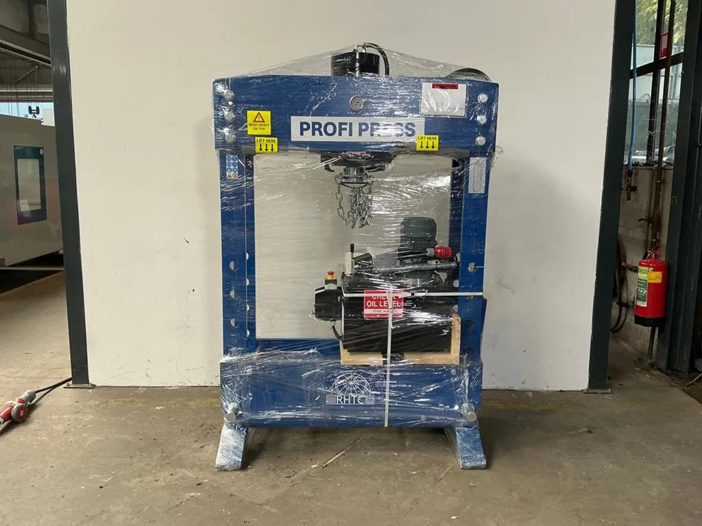 PROFI PRESS - 100T MH-MC-2 - Presse hydraulique, Envoi, Neuf