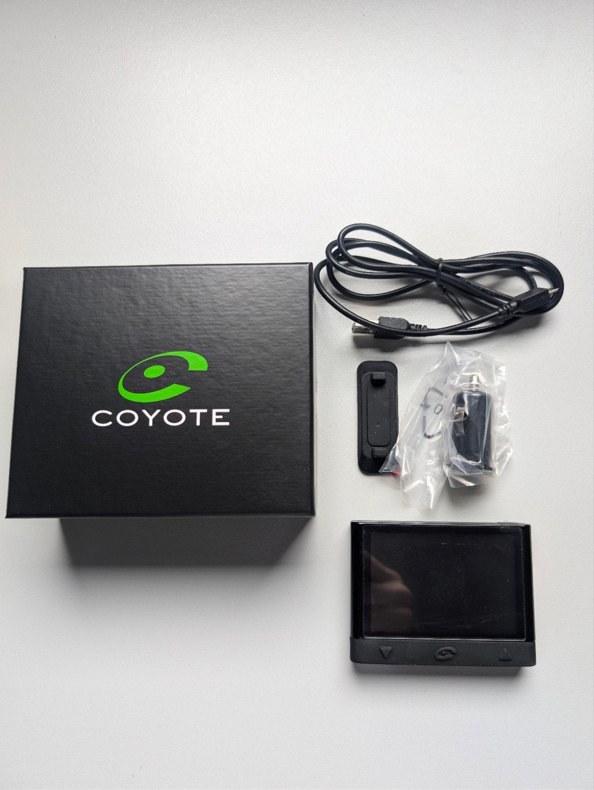 Coyote Mini, Enlèvement