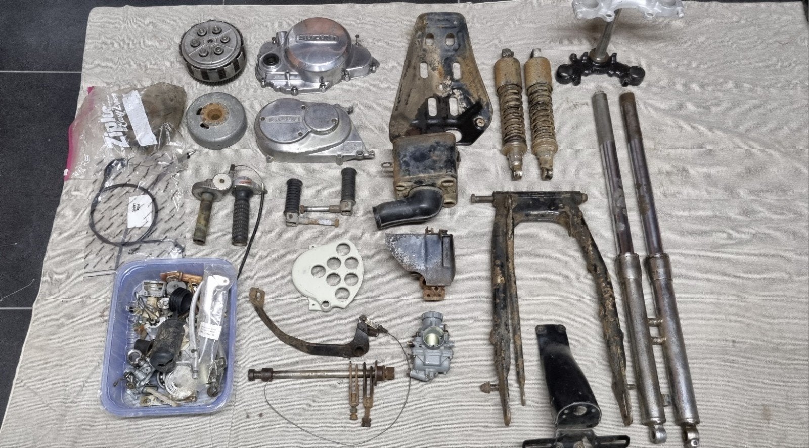 Suzuki ts250 onderdelen, Motoren, Ophalen