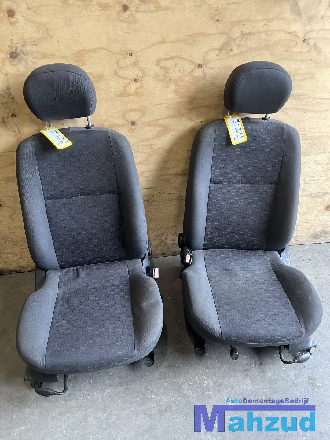 OPEL CORSA C 5 deurs Links rechts stoel 2000-2005, Auto-onderdelen, Gebruikt, Opel Automobile GmbH, Kontakt@opel-infoservice.de