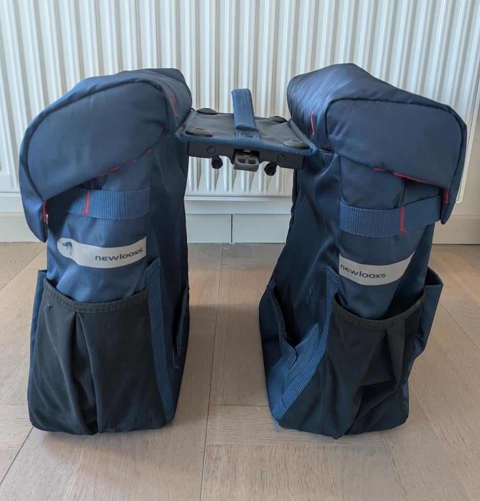 New Looxs Vigo dubbele fietstas Racktime – 37 liter – Blauw, Fietsen en Brommers, Fietsaccessoires | Fietstassen, Ophalen of Verzenden