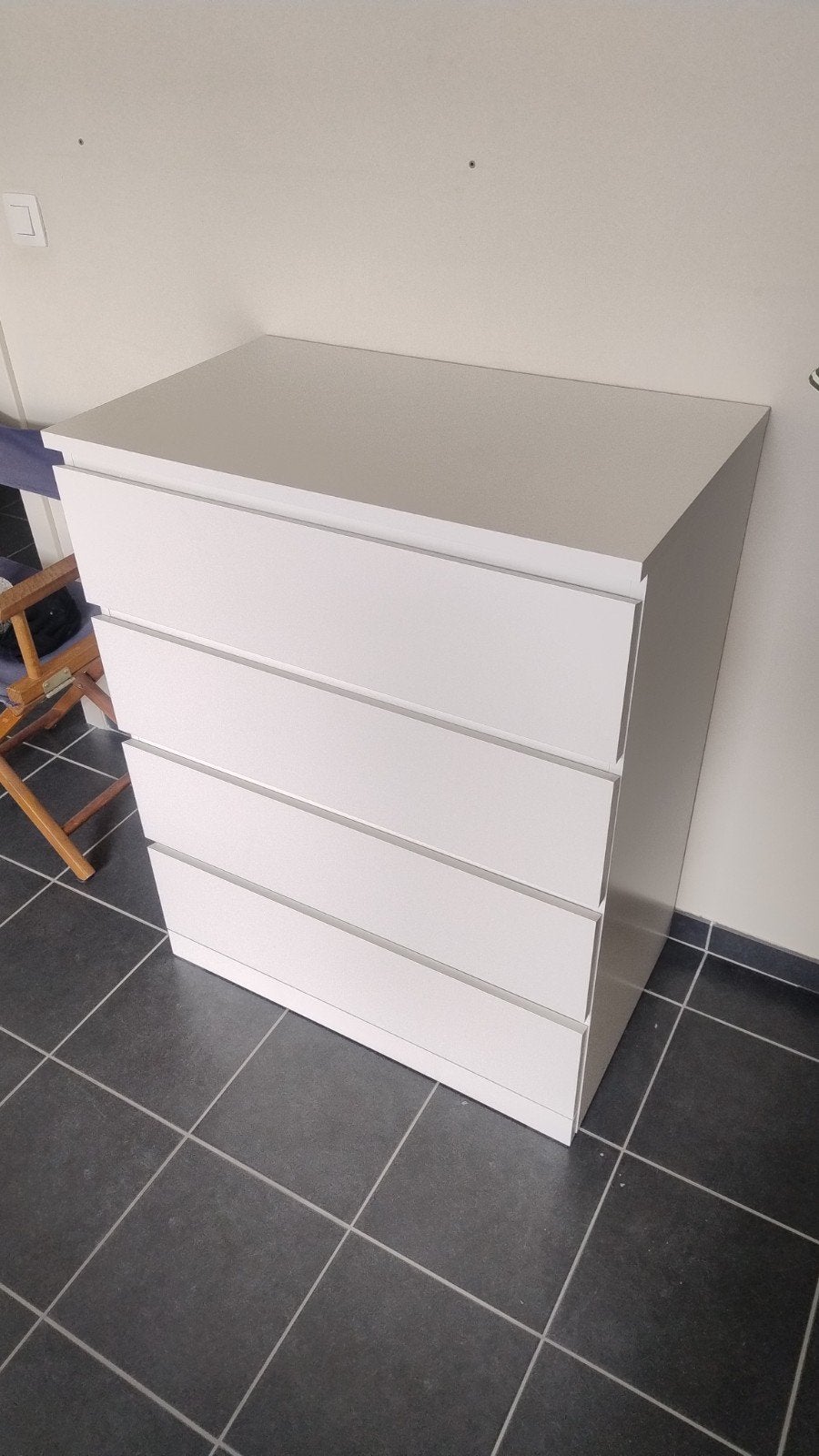 Witte Malm kast met vier lades, 3 ou 4 tiroirs, Enlèvement, Comme neuf