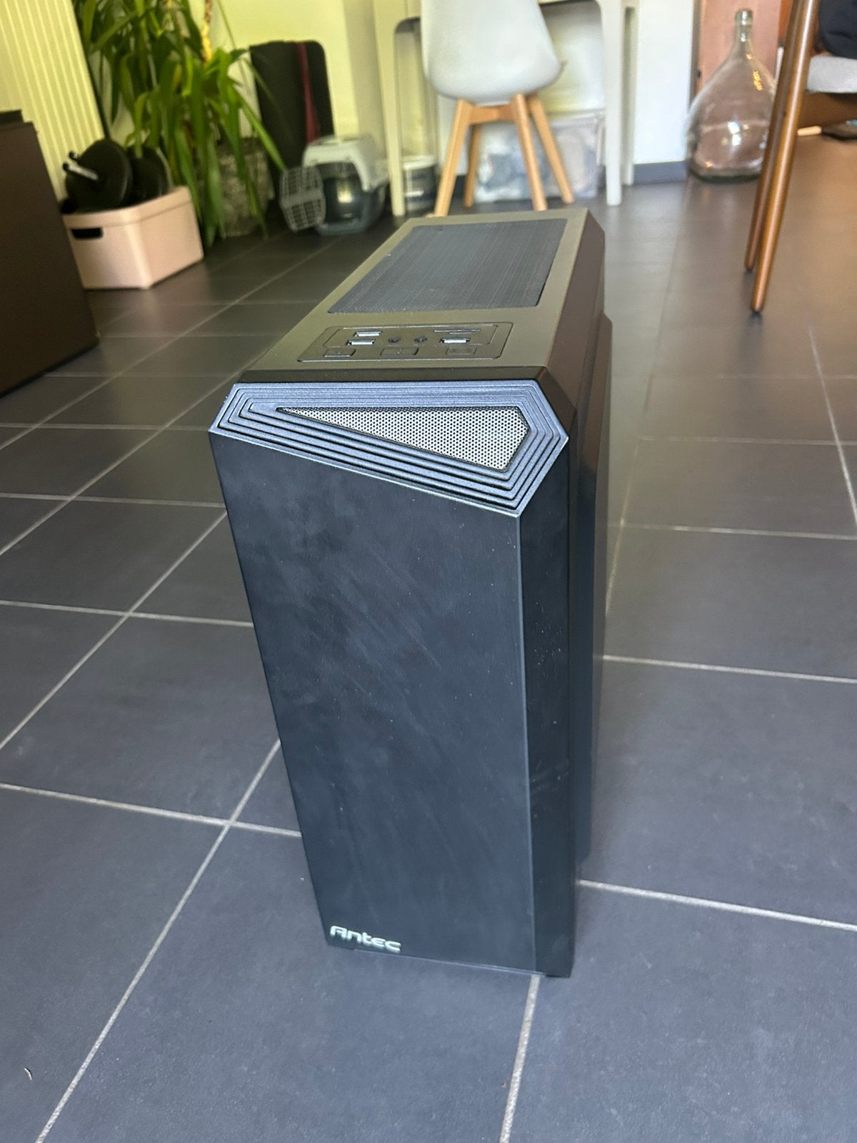 Antec NX100, Computers en Software, Computerbehuizingen, Ophalen of Verzenden, Gebruikt