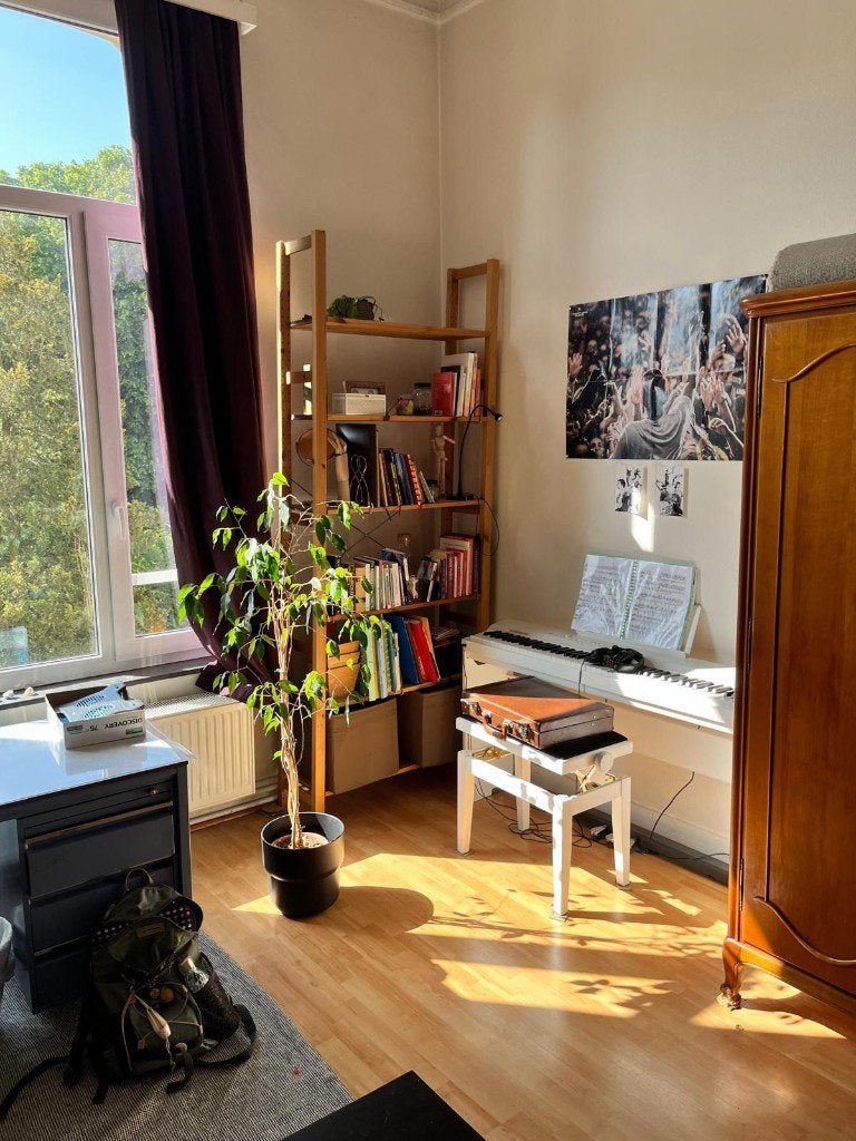 Coloc' 100% dans une jolie maison à Ixelles - quartier VUB, 20 à 35 m², Bruxelles