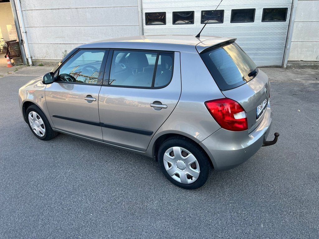 Skoda Fabia, Autos, Skoda, Achat, 140 g/km, Beige, 5 portes