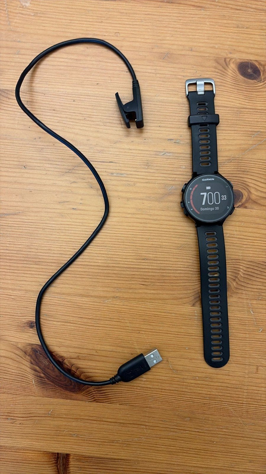 Garmin Forerunner 735XT met oplader HRM 1G riem, Ophalen of Verzenden, Zo goed als nieuw, Kunststof