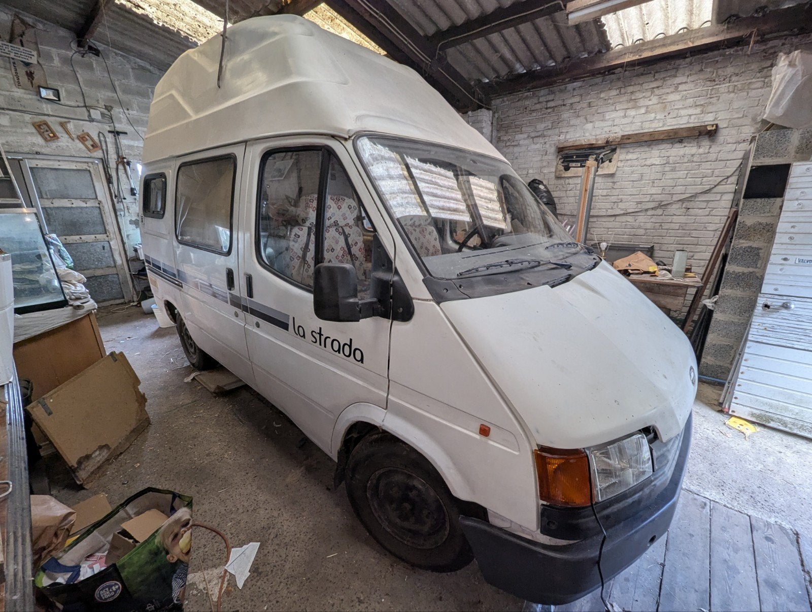 Ford transit van amenagé la strada 1990 automatique, Ford, Douche, Automatique, Ford