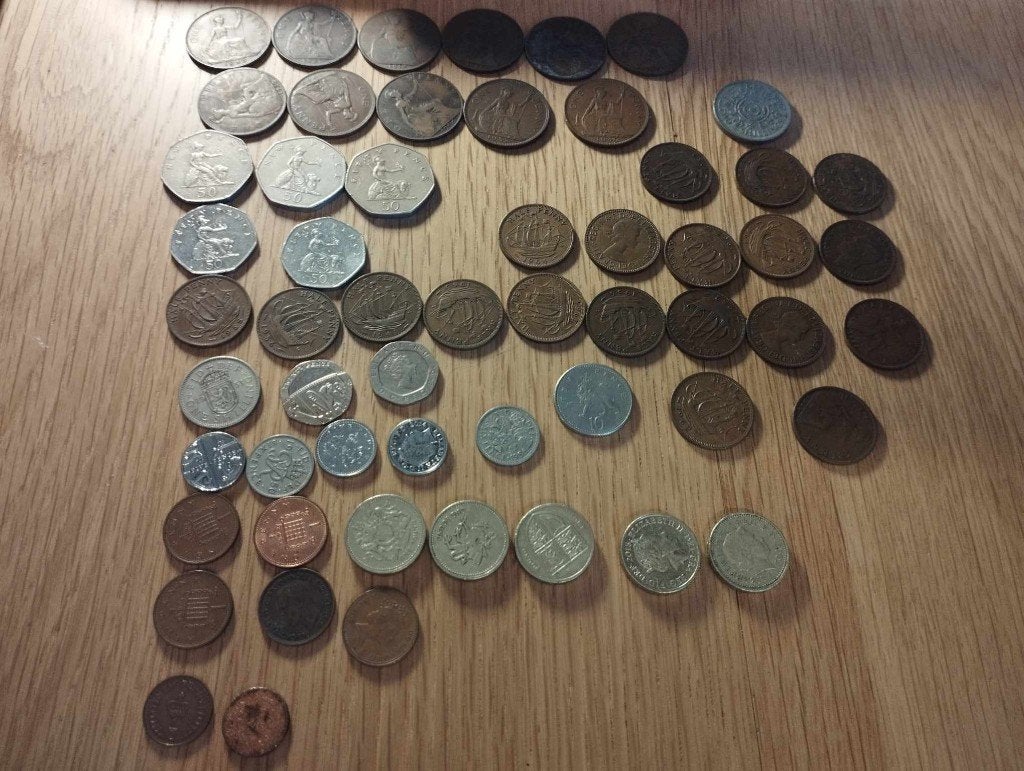 Pièces de monnaie / Royaume Uni, Enlèvement