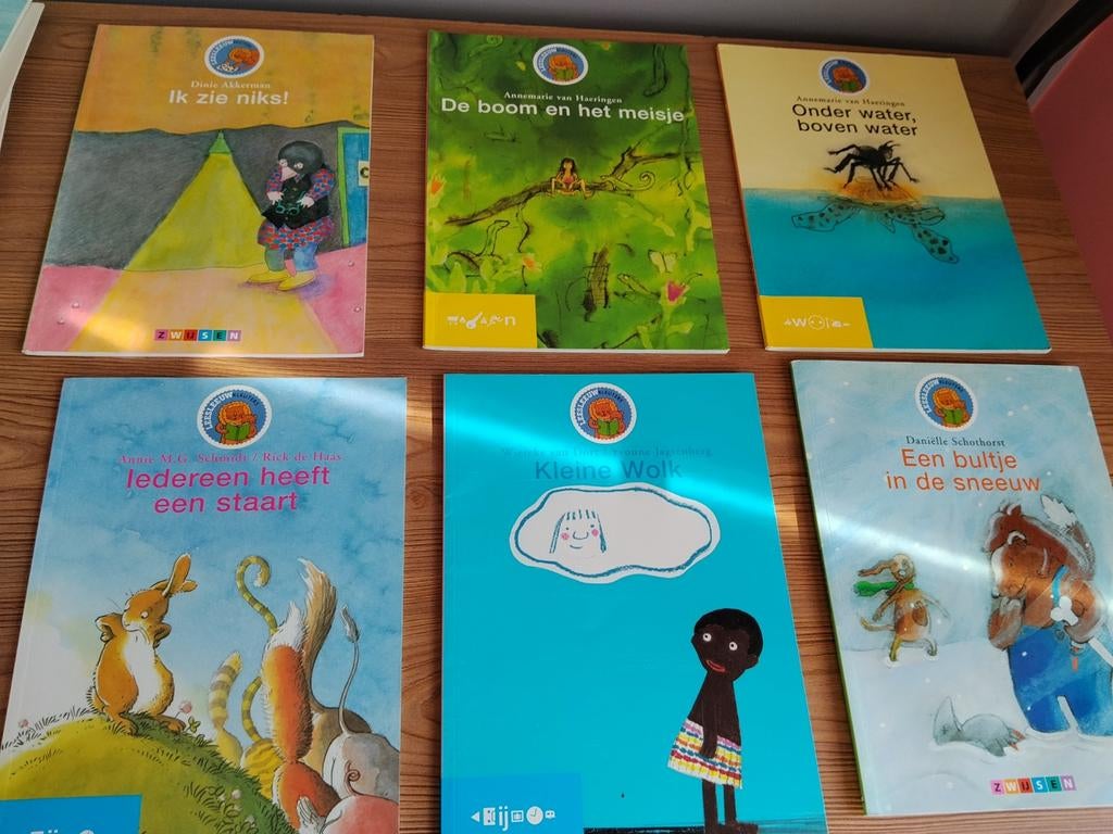 Prentenboeken leesleeuw, Enlèvement