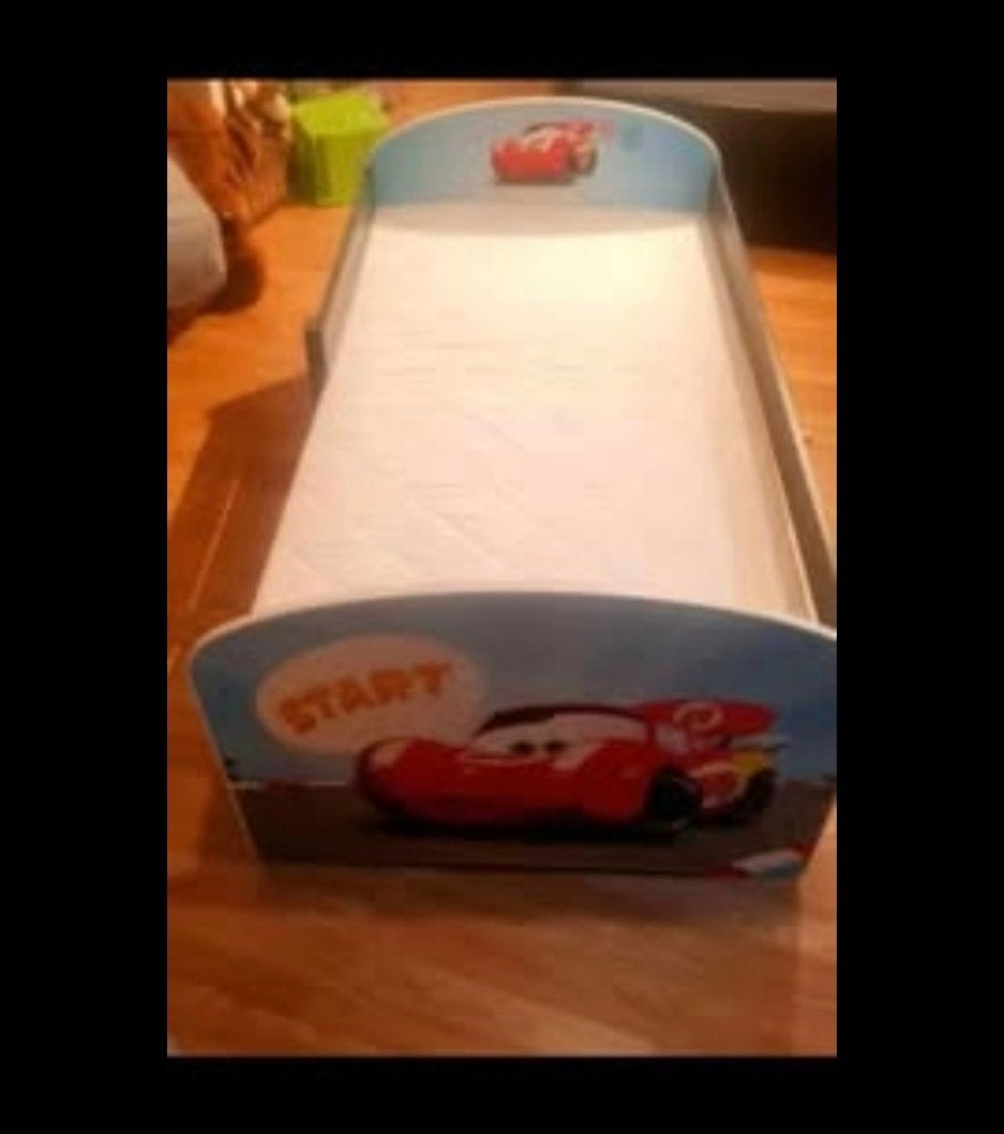 Kinderbed cars, Kinderen en Baby's, 70 tot 85 cm, 140 tot 160 cm, Zo goed als nieuw, Ophalen