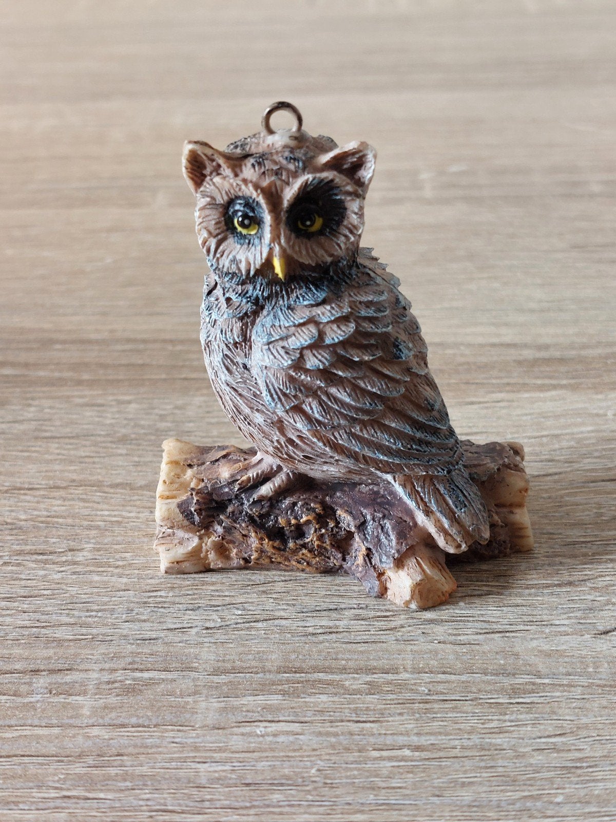 Kunstharsfiguur van uil/uil op tak — 7 cm, Ophalen of Verzenden