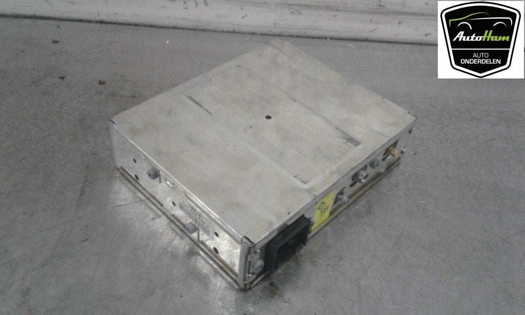 AUTORADIO Audi A4 Avant (B6) (01-2001/01-2005), Utilisé, Audi