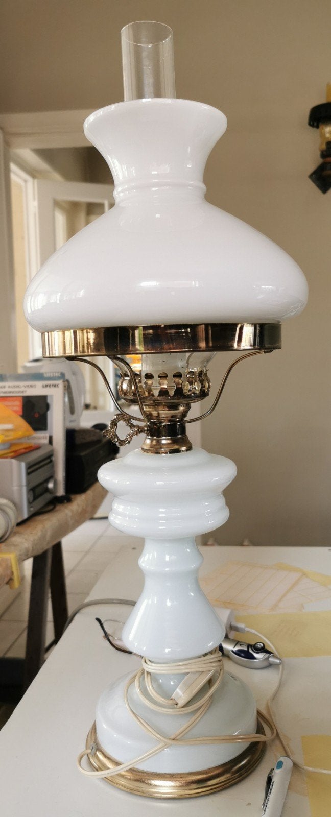 Lamp opaline glas, Ophalen