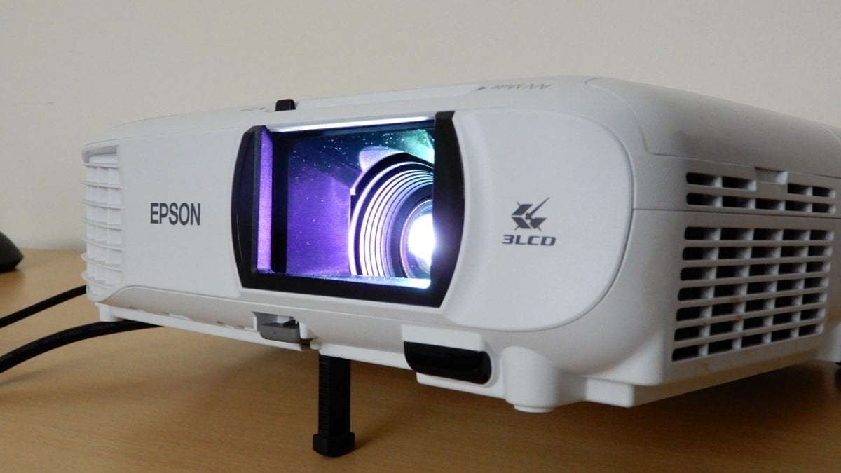 Epson EH-TW610 Full HD beamer (NIEUWE LAMP), Audio, Tv en Foto, Ophalen
