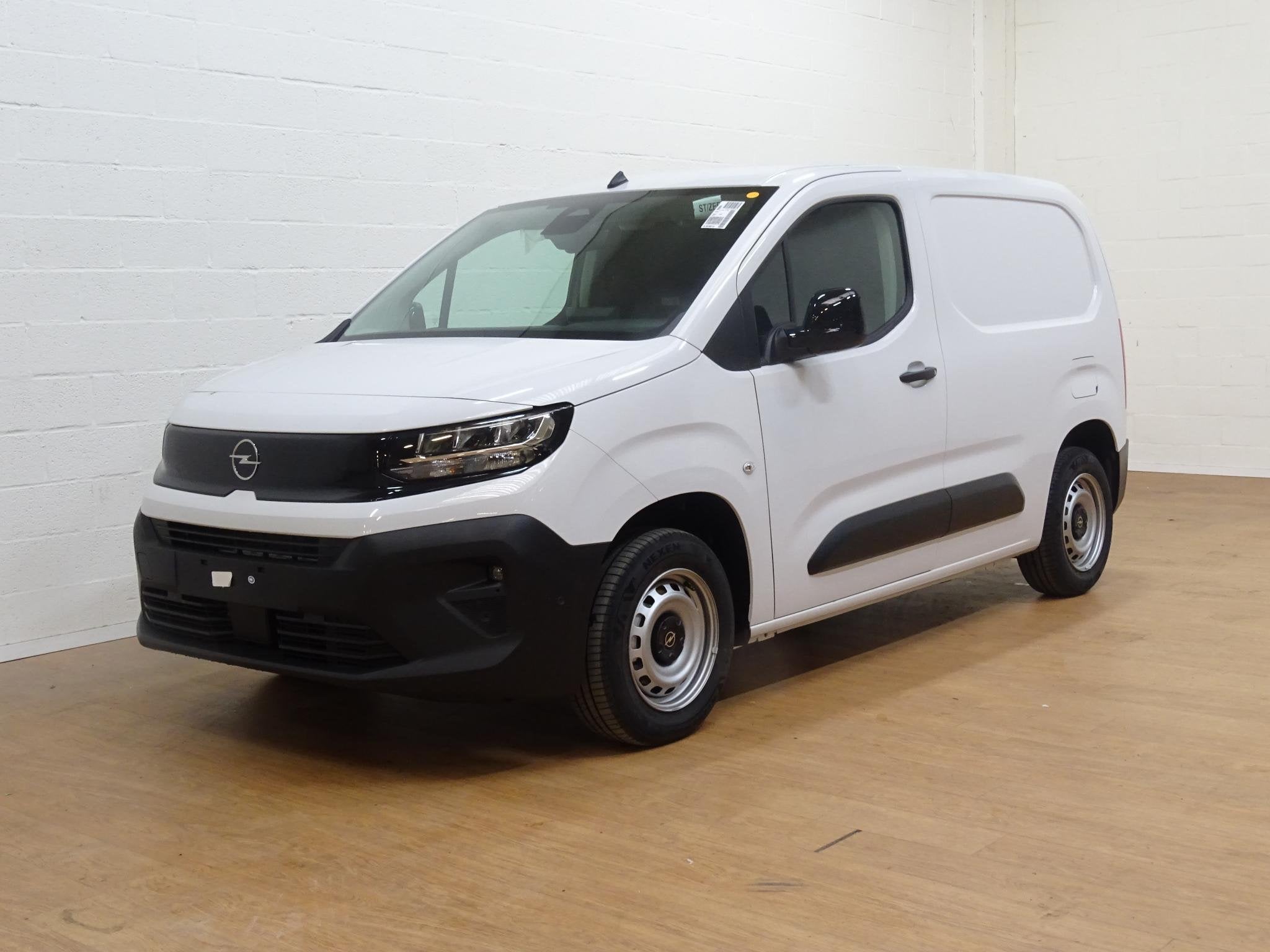 Opel Combo L1H1 Light 1.5 Turbo D 100 S/S MT6, Autos, Achat, 140 g/km, 4 portes, Entreprise