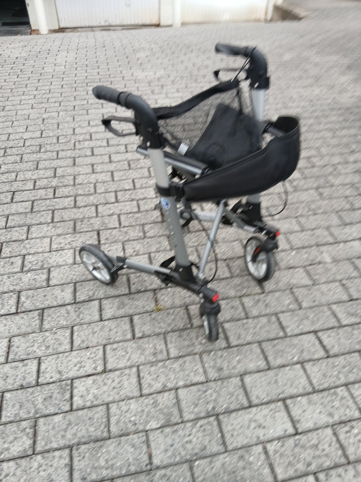 Rollator, Enlèvement, Comme neuf