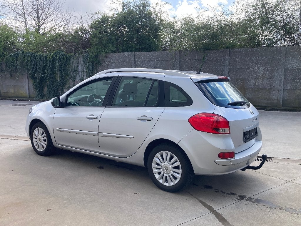 Renault Clio Break 1.2TCE essence 2010**106000 km*Euro5*full, Autos, Renault, Capteur de stationnement, Achat, Entreprise, Noir