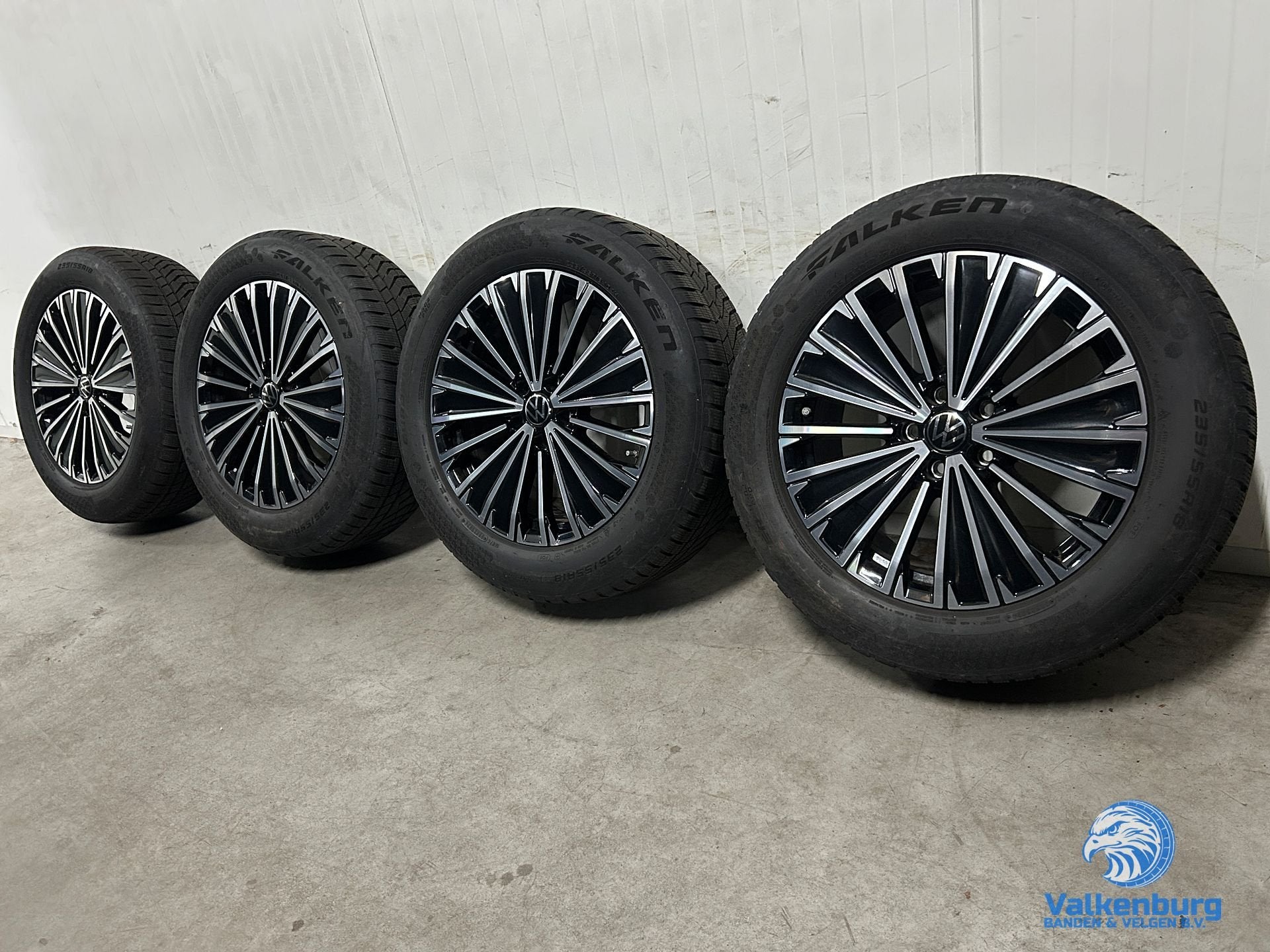 8mm! Originele VW Tiguan III CT1 Napoli 18 inch velgen TPMS, Auto-onderdelen, 18 inch, Gebruikt, -, -