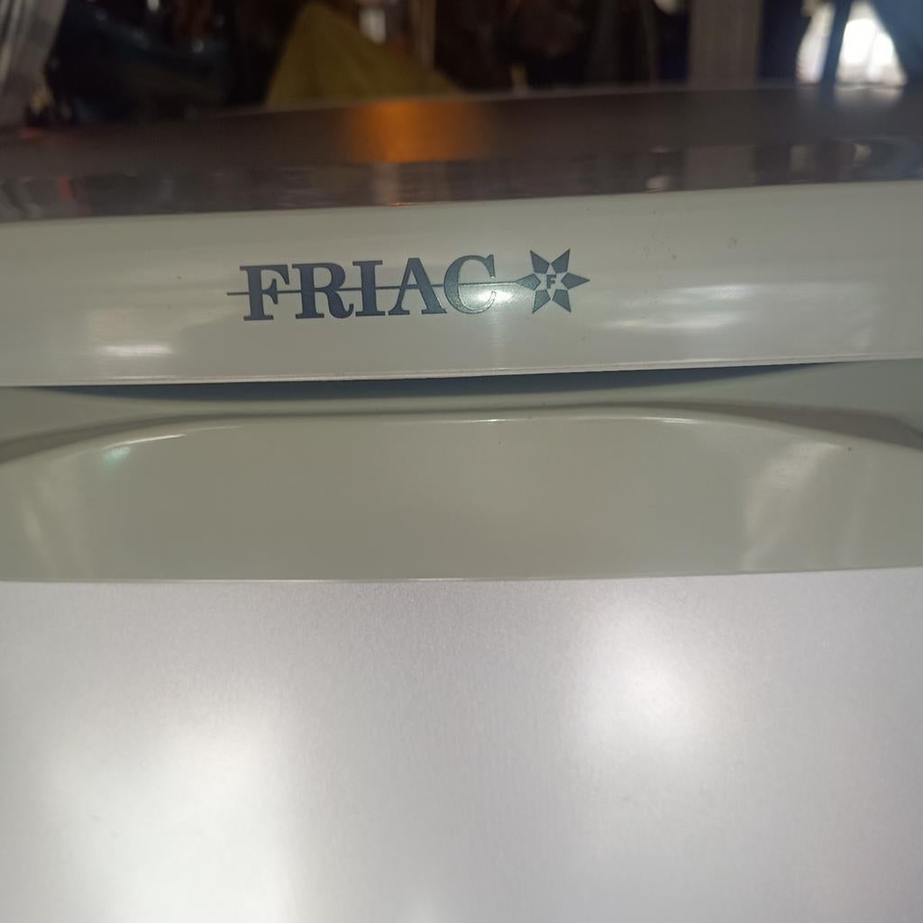 Tafel frigo, Enlèvement