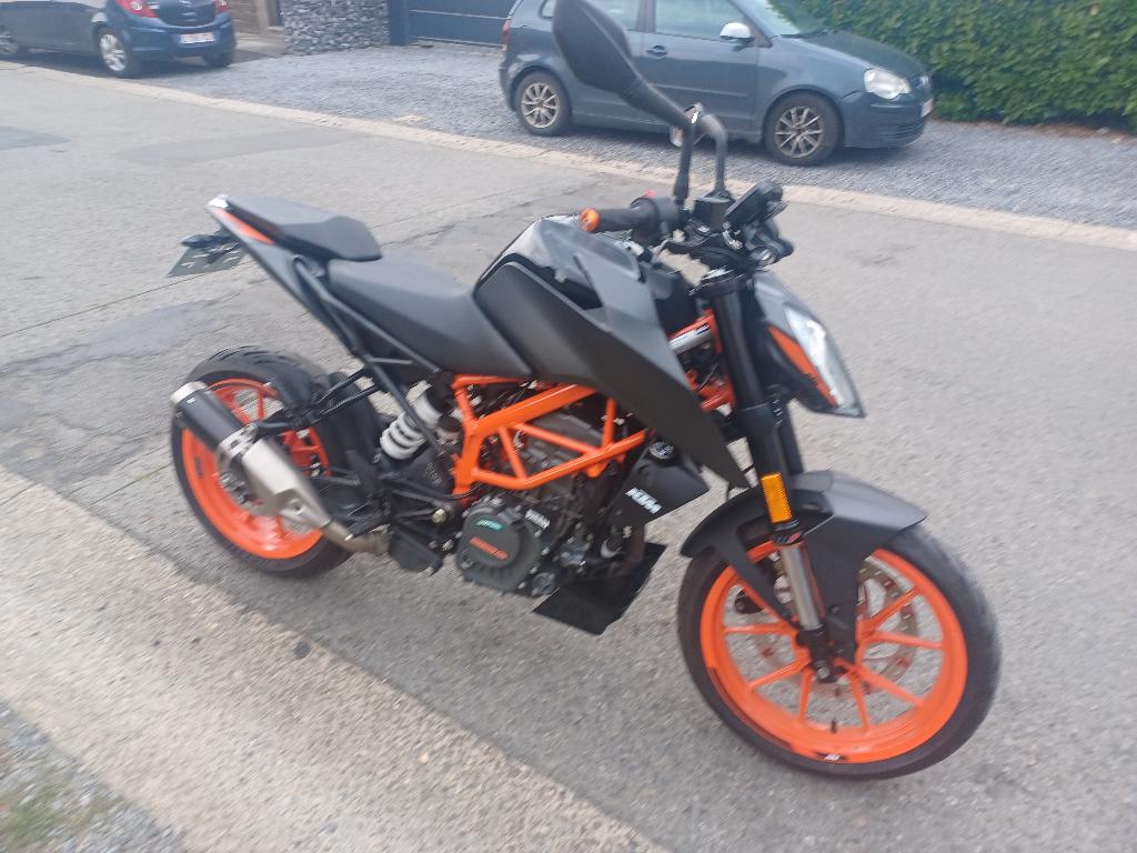 ktm duke 125, Occasion, Particulier, ABS, 1 cylindre