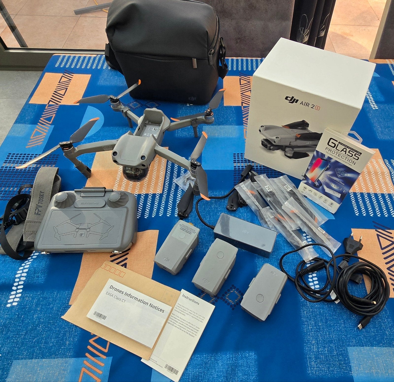 Drone DJI Air 2S C1 état impeccable, 250 tot 900 gram, 30 tot 45 minuten, Cameradrone, 5 tot 10 kilometer