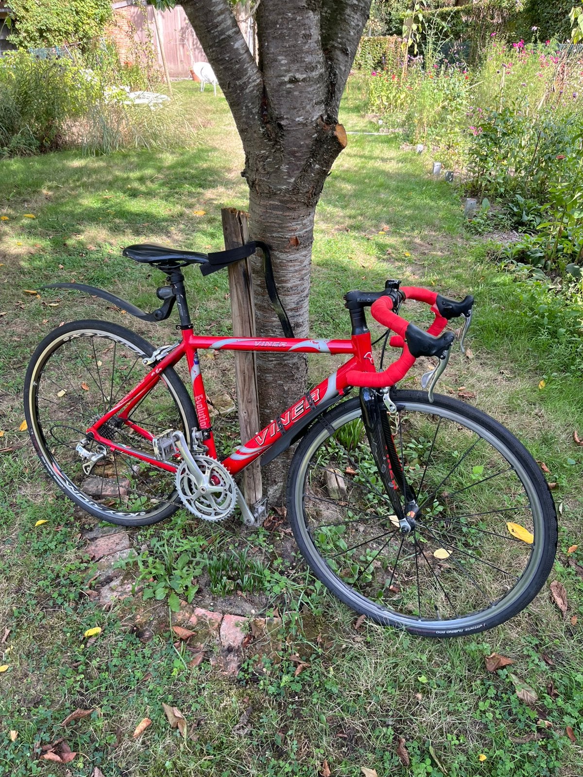Viner course fiets, Vélos & Vélomoteurs, Vélos | Vélos de course, Autres marques, 10 à 15 vitesses, Frein sur jante, Aluminium