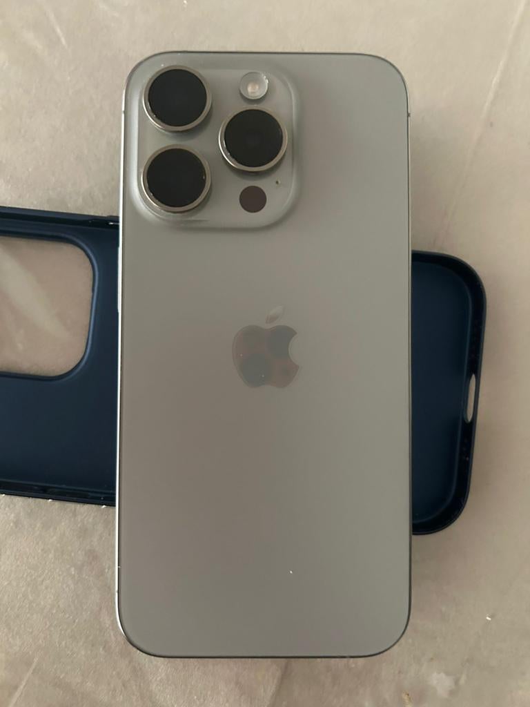 Iphone 15 pro - TITANIUM - 128 GB, Ophalen, Zo goed als nieuw, Overige typen, Apple iPhone