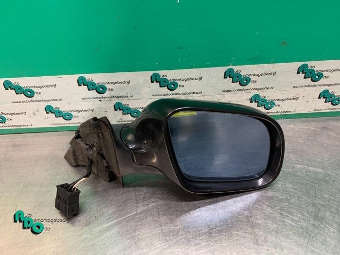 Rétroviseur extérieur droit d'un Audi A4 (A4 99-), Autos : Pièces & Accessoires, Rétroviseurs, -, 3 mois de garantie, Audi, Utilisé