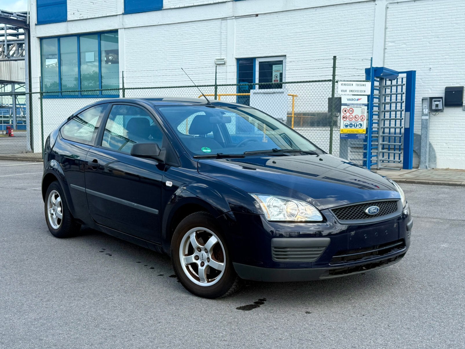 Ford focus 1.4 benzine gekeurd voor verkoop 100.000km, Auto's, Ford, Focus, Particulier, Euro 4, Airconditioning