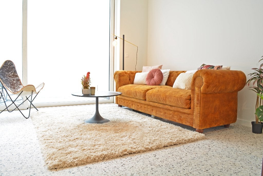 Honingele sofa model chesterfield, Maison & Meubles, Canapés | Salons, Comme neuf, Banc droit, Trois personnes, 200 à 250 cm, 75 à 100 cm