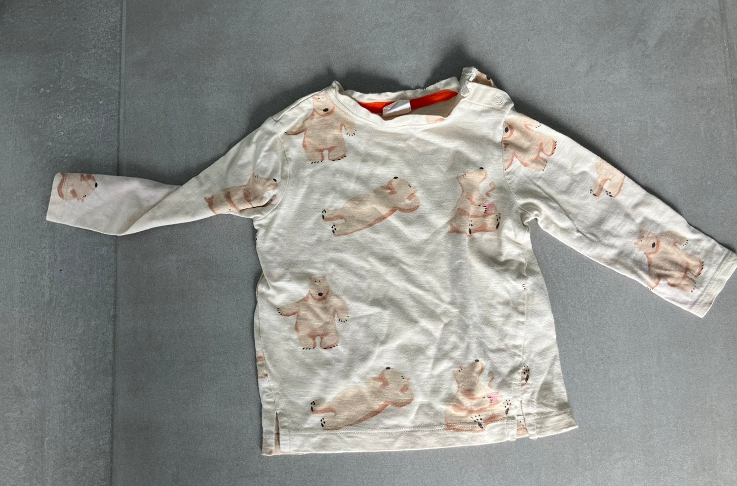 Hema longsleeve beige met beertjes maat 86, Kinderen en Baby's, Babykleding | Maat 86, Ophalen, Zo goed als nieuw