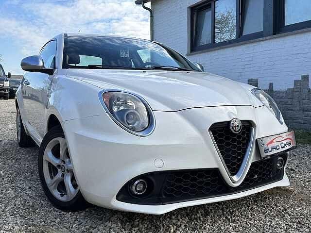 Alfa Romeo MiTo 1.4i Super FAIBLE EN, Autos, Alfa Romeo, 57 kW, Achat, Entreprise, Boîte manuelle