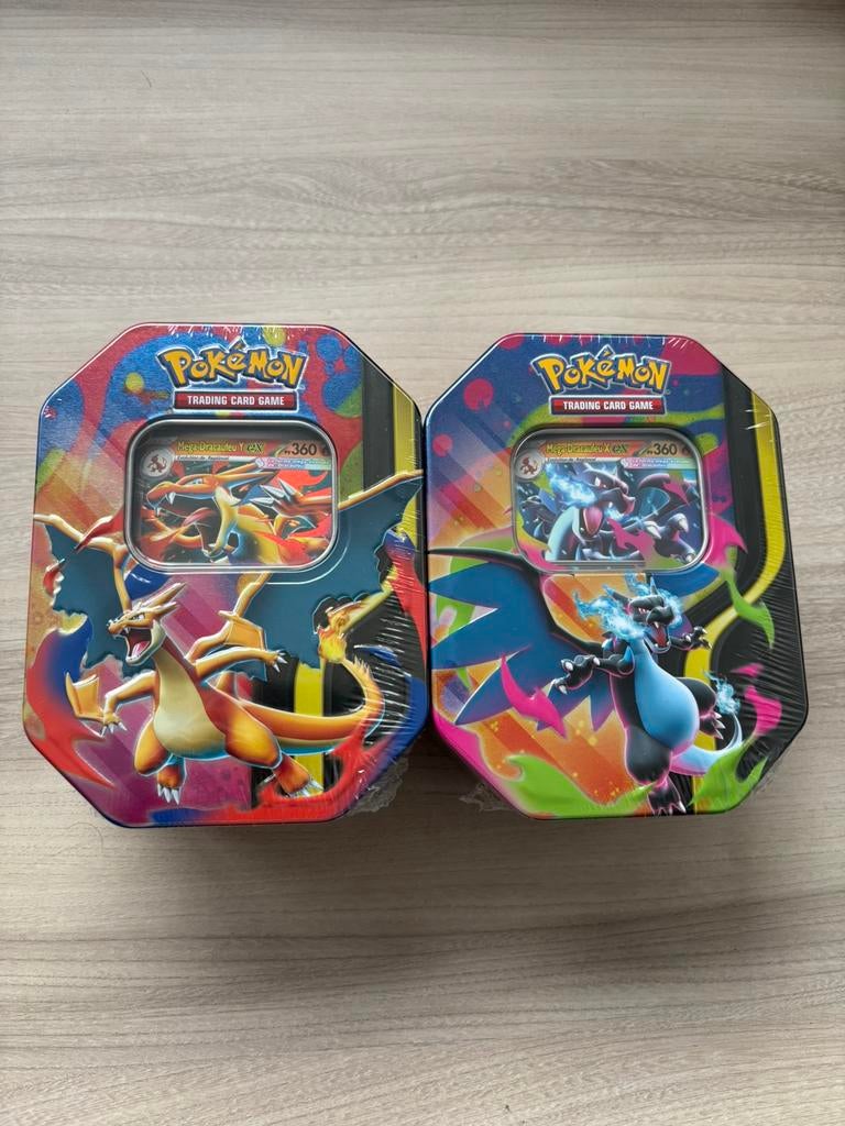 French Mega Charizard EX Tin Box (X & Y) Sealed 4 Boosters, Ophalen of Verzenden, Zo goed als nieuw, Booster, Foil