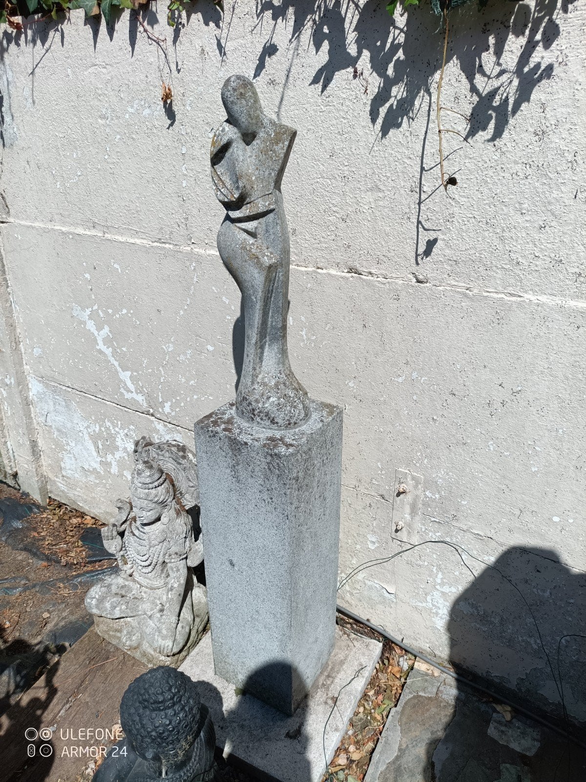 abstract Mariabeeld, Tuin en Terras, Ophalen, Gebruikt, Beton, Abstract beeld