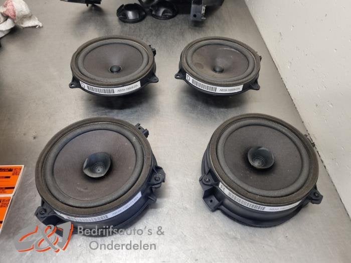 Speakerset van een Ford Ranger, Auto-onderdelen, Gebruikt, -, -, Ophalen of Verzenden
