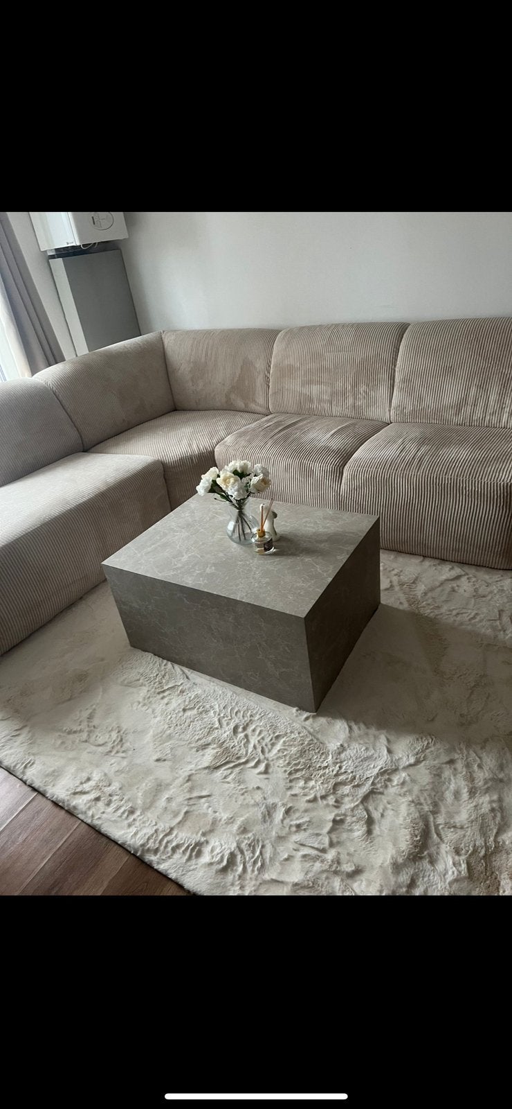 Beige corduroy bank., Huis en Inrichting, Ophalen, 250 tot 300 cm, Gebruikt, Hoekbank
