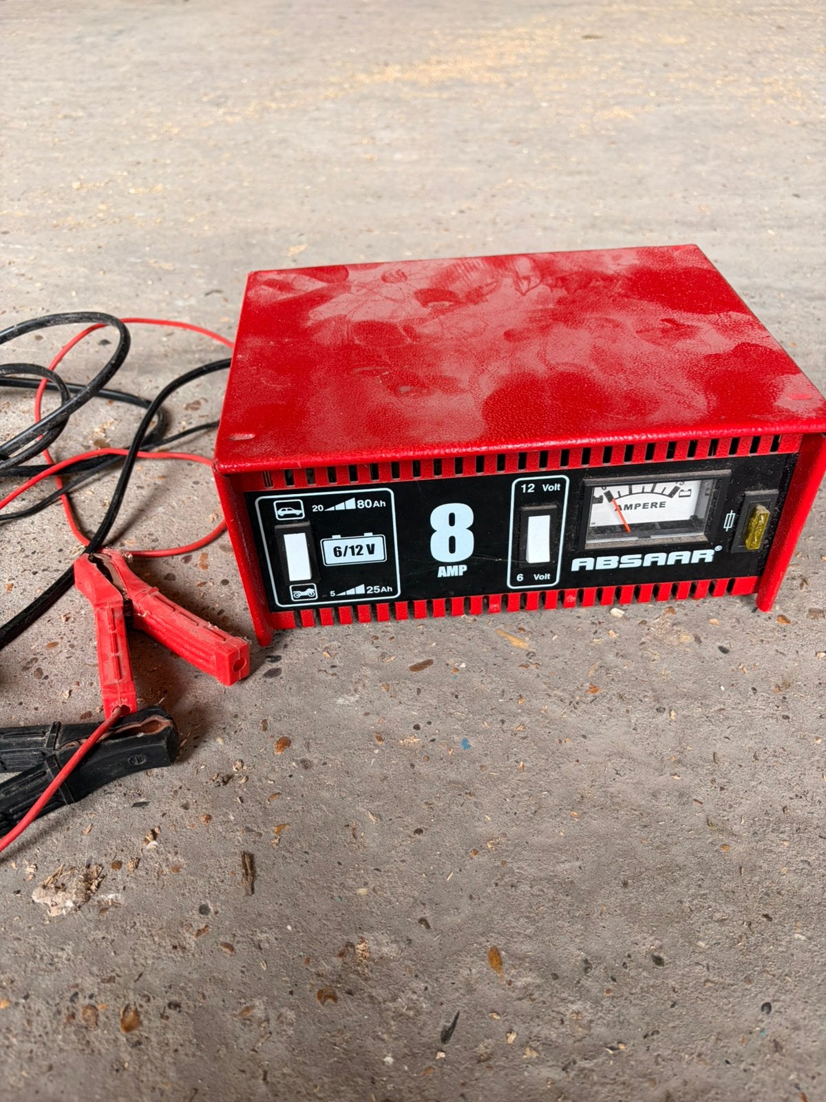 Batterijlader 8a, Ophalen