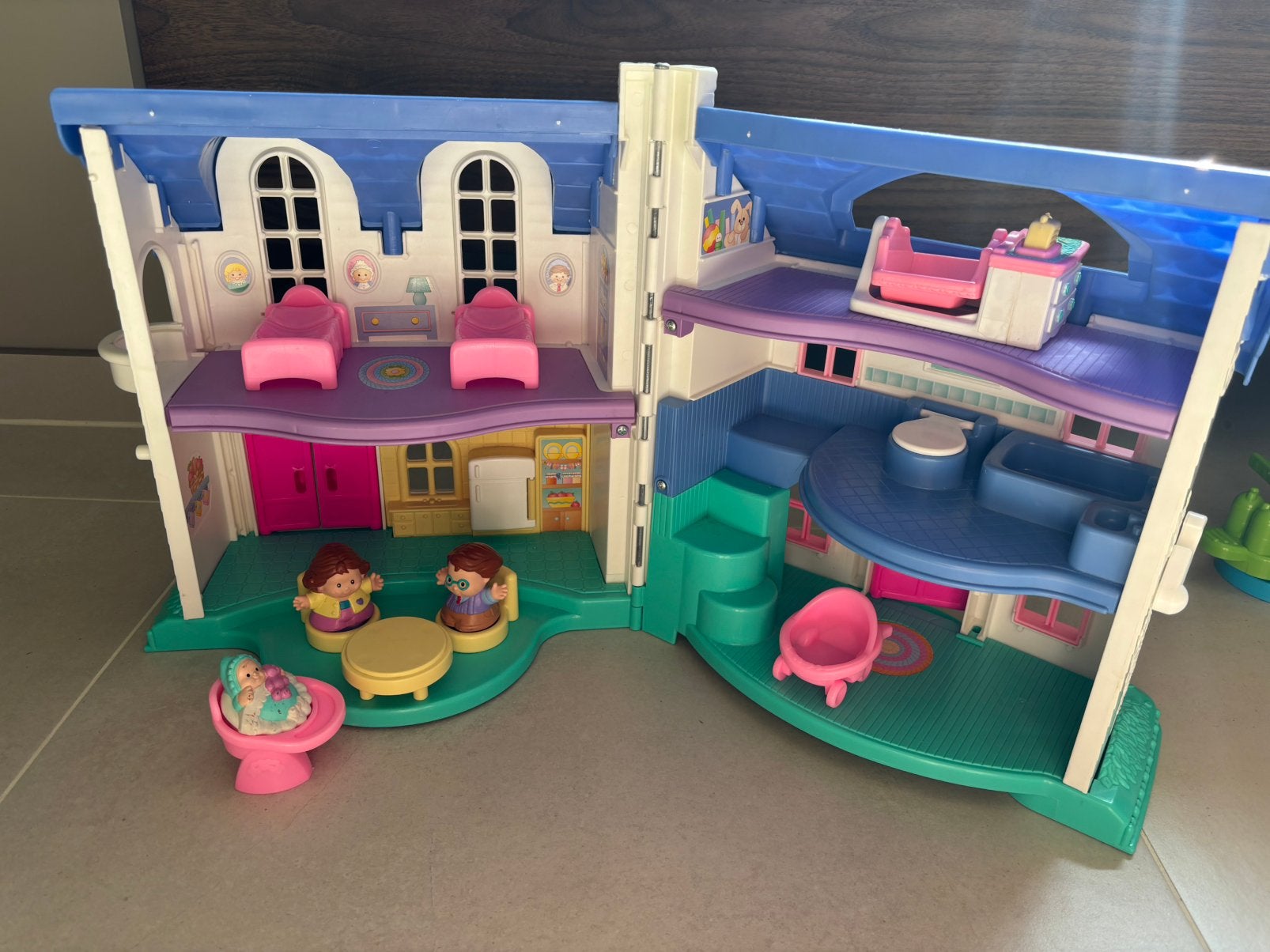 Fisher price poppenhuis, Ophalen, Zo goed als nieuw, Poppenhuis