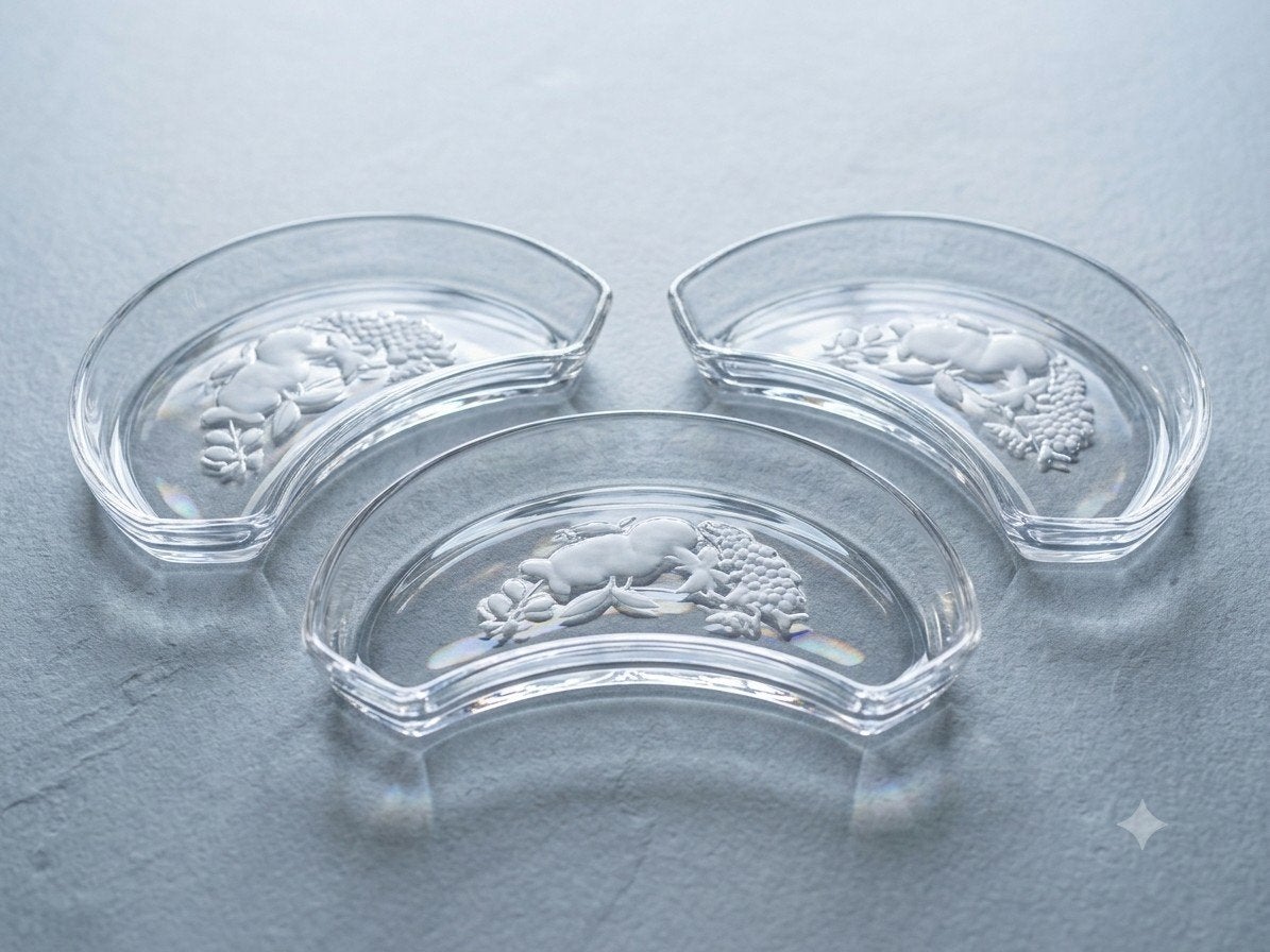 Lot de 3 assiettes en croissant Cristal Val Saint Lambert, Enlèvement ou Envoi