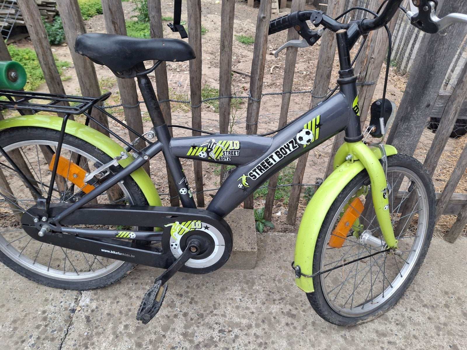 Jongens fietsje, Vélos & Vélomoteurs, Frein sur jante, Enlèvement ou Envoi, Frein à main, Utilisé