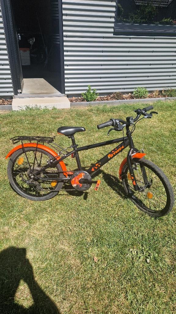 kinderfiets, Fietsen en Brommers, Ophalen, 20 inch of meer, B-twin, Velgrem