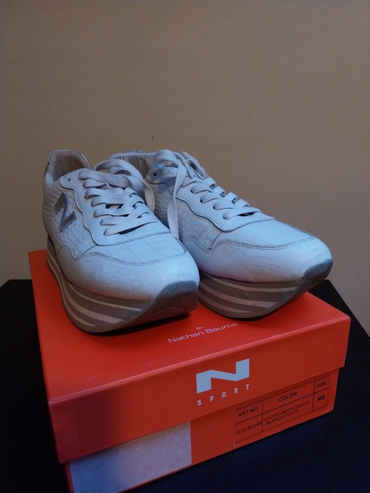 chaussures pour femmes Nathan taille 40, Vêtements | Femmes, Enlèvement