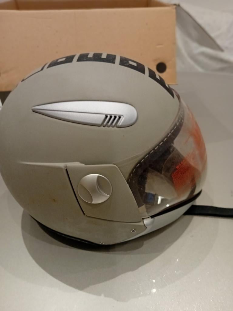 Momo designhelmen, maten s -xs