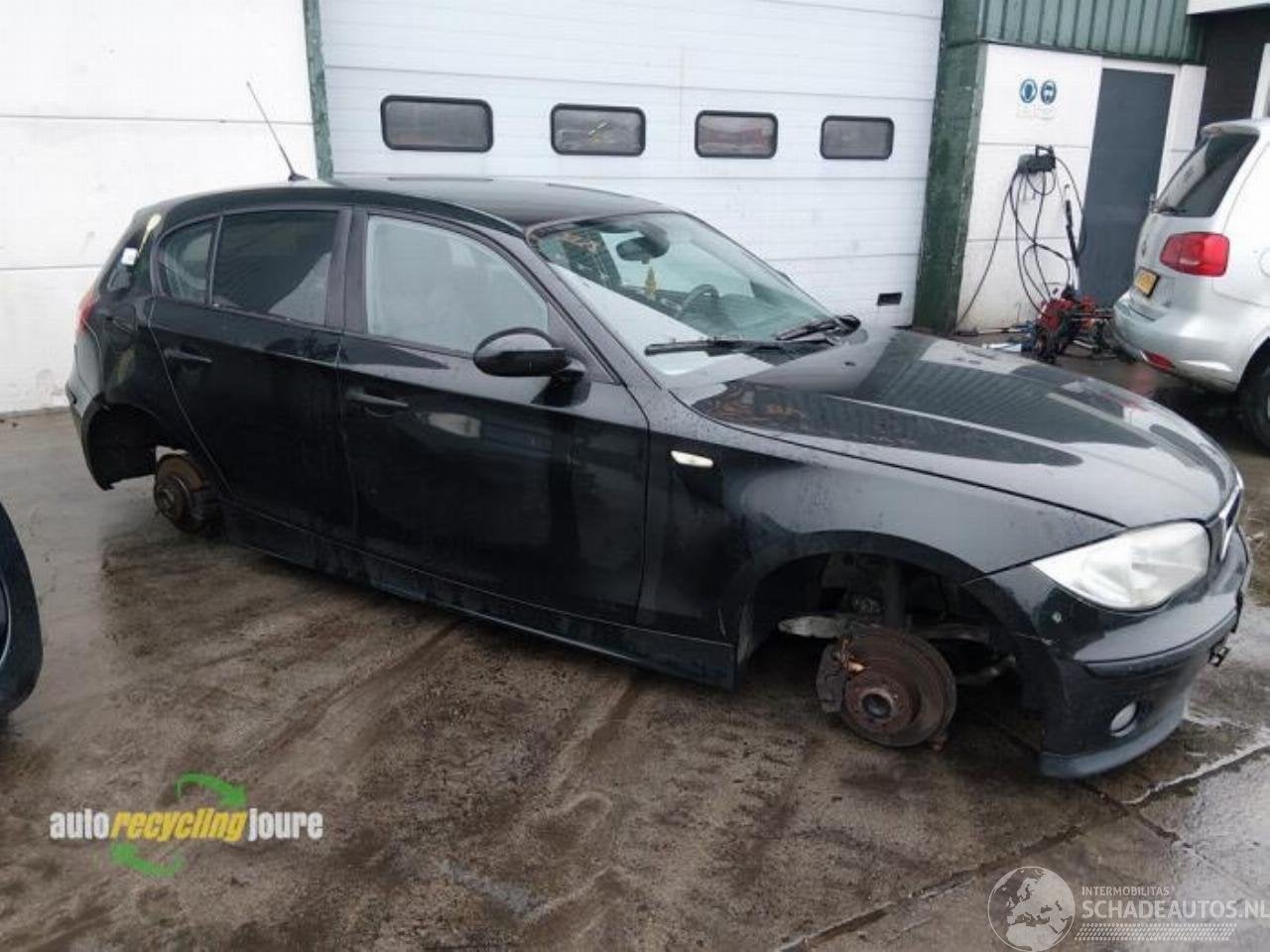 BMW 1-serie 1 serie (E87/87N), Hatchback 5-drs, 2003 / 2012, Bayerische Motoren Werke AG, Kundenbetreuung@bmw.de, Petuelring 130 ,80809, München, Deutschland