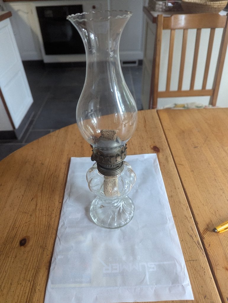 lampe à pétrole/huile, Enlèvement