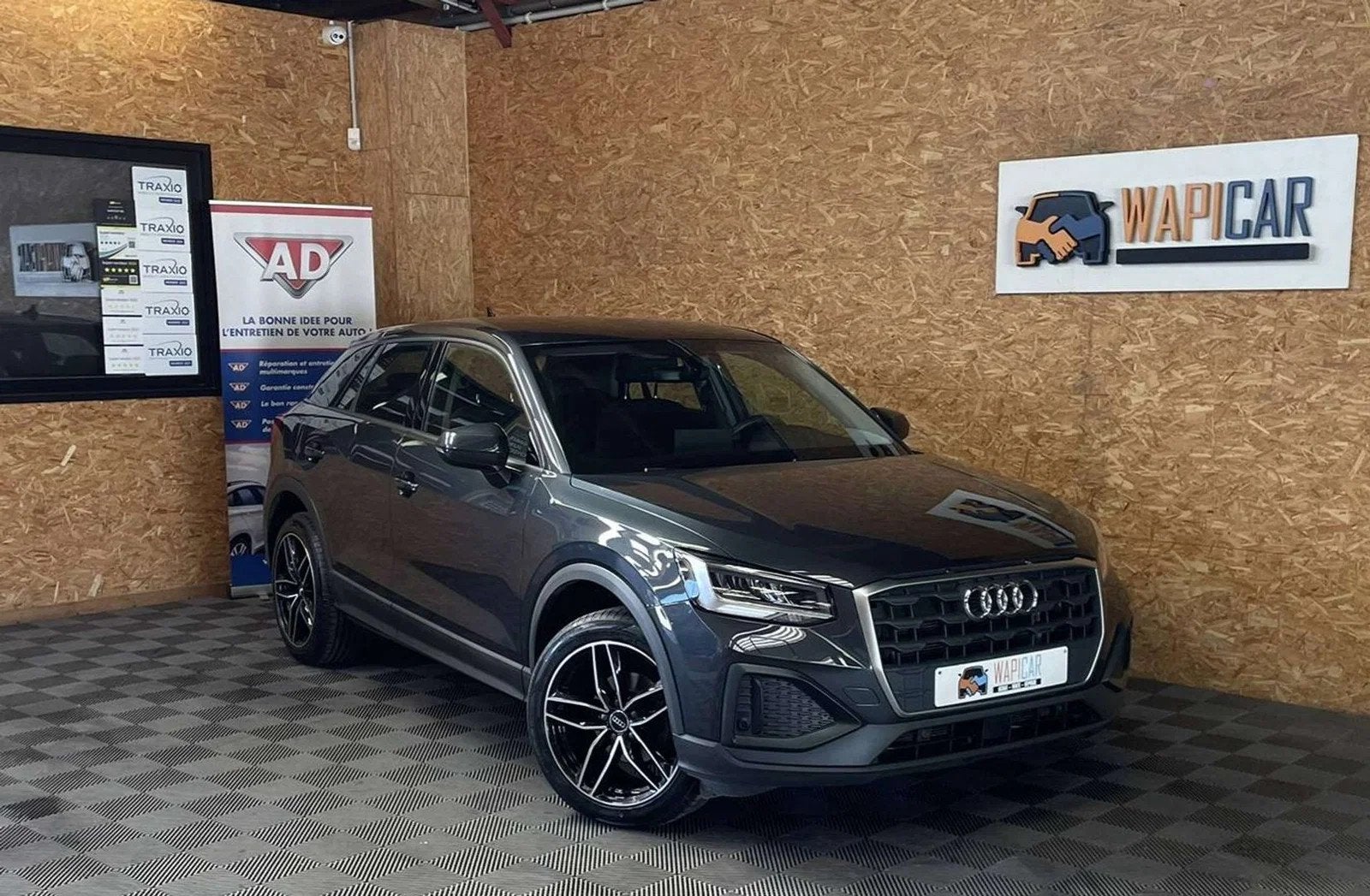Audi Q2 35tfsi * S-tronic * Garantie 1an minimum * TVA Récu, Argent ou Gris, Entreprise, Noir, 5 portes