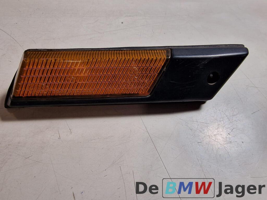 Knipperlicht voor rechts BMW E23 E24 E28 E30 63131367806, Gebruikt, Ophalen of Verzenden, BMW, BMW